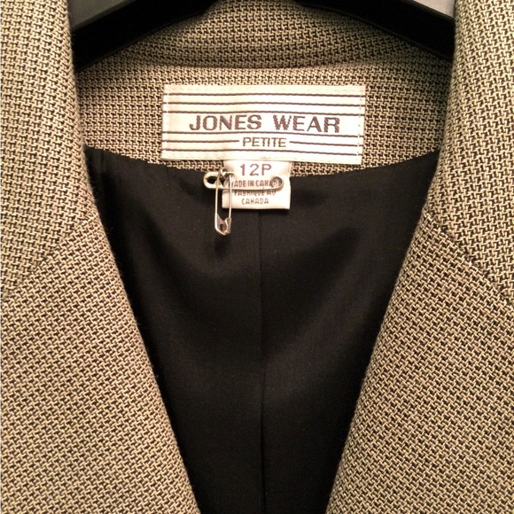Beige/black Jones New York suit w skirt and pants (NWT), 12P-14P - Picture 3 of 9